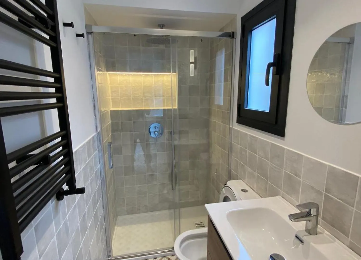 Poble Sec Charming Apartment Барселона