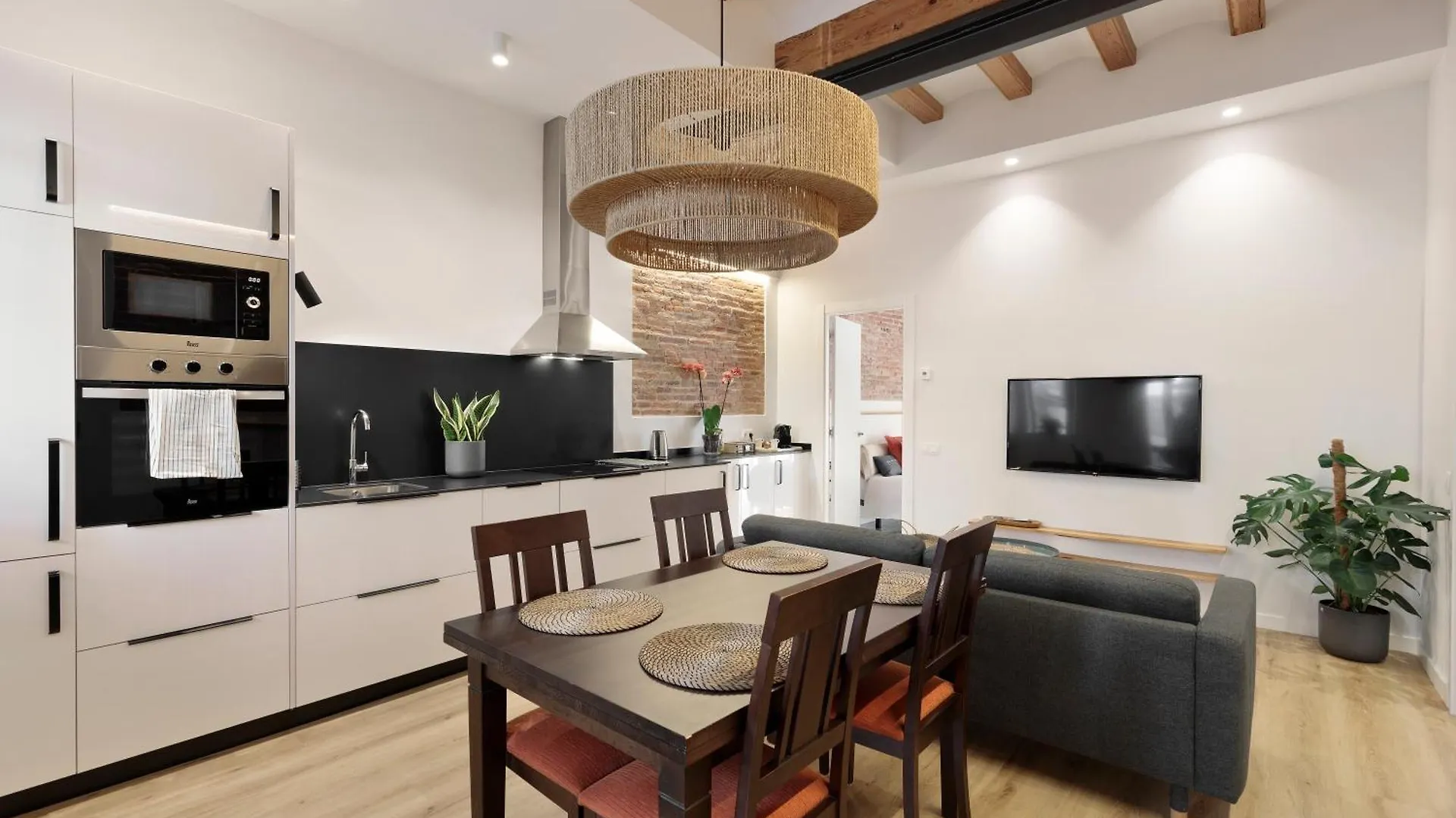 Poble Sec Charming Apartment Барселона 0*,  Испания