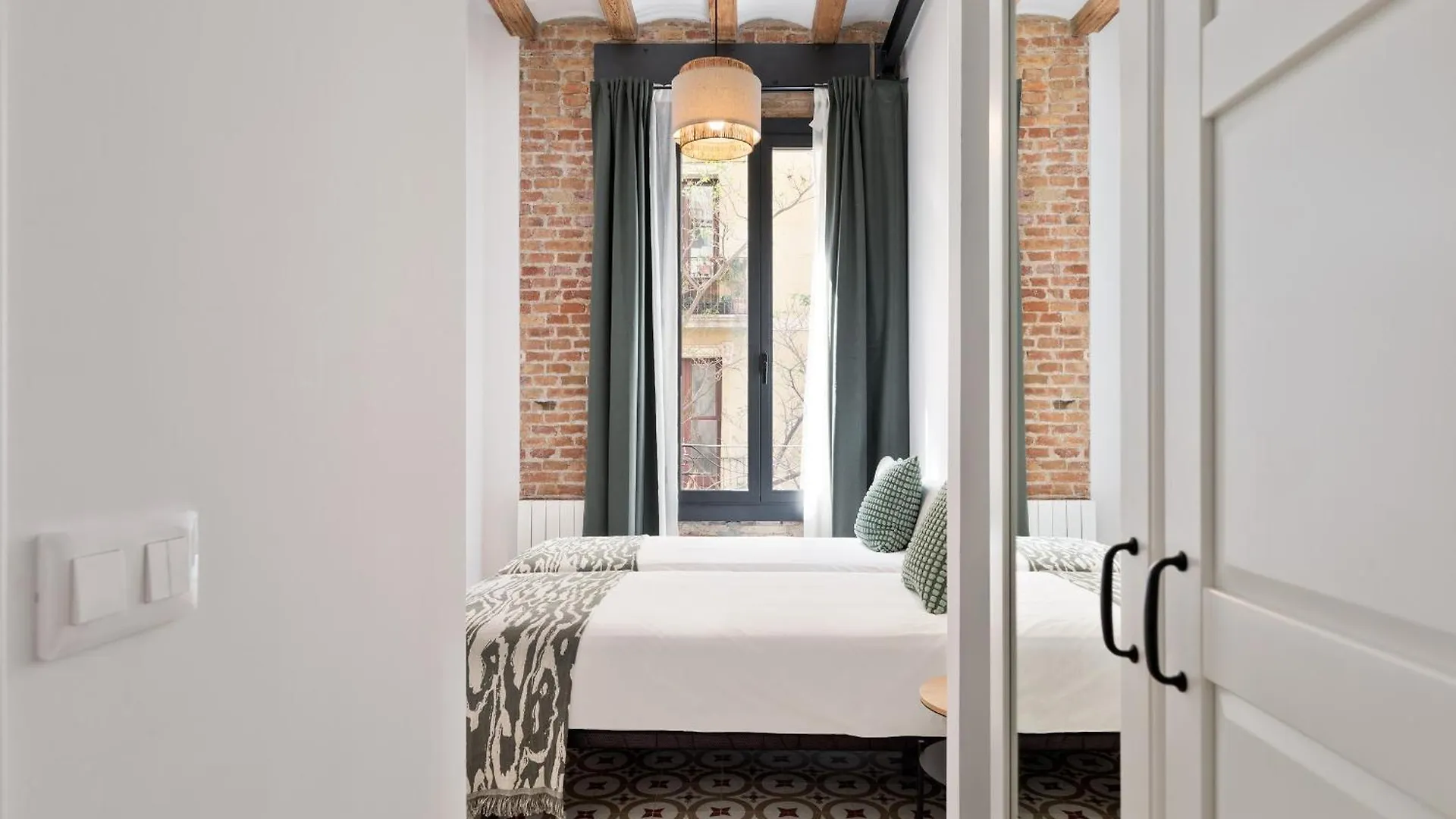 Poble Sec Charming Apartment Barcellona Spagna