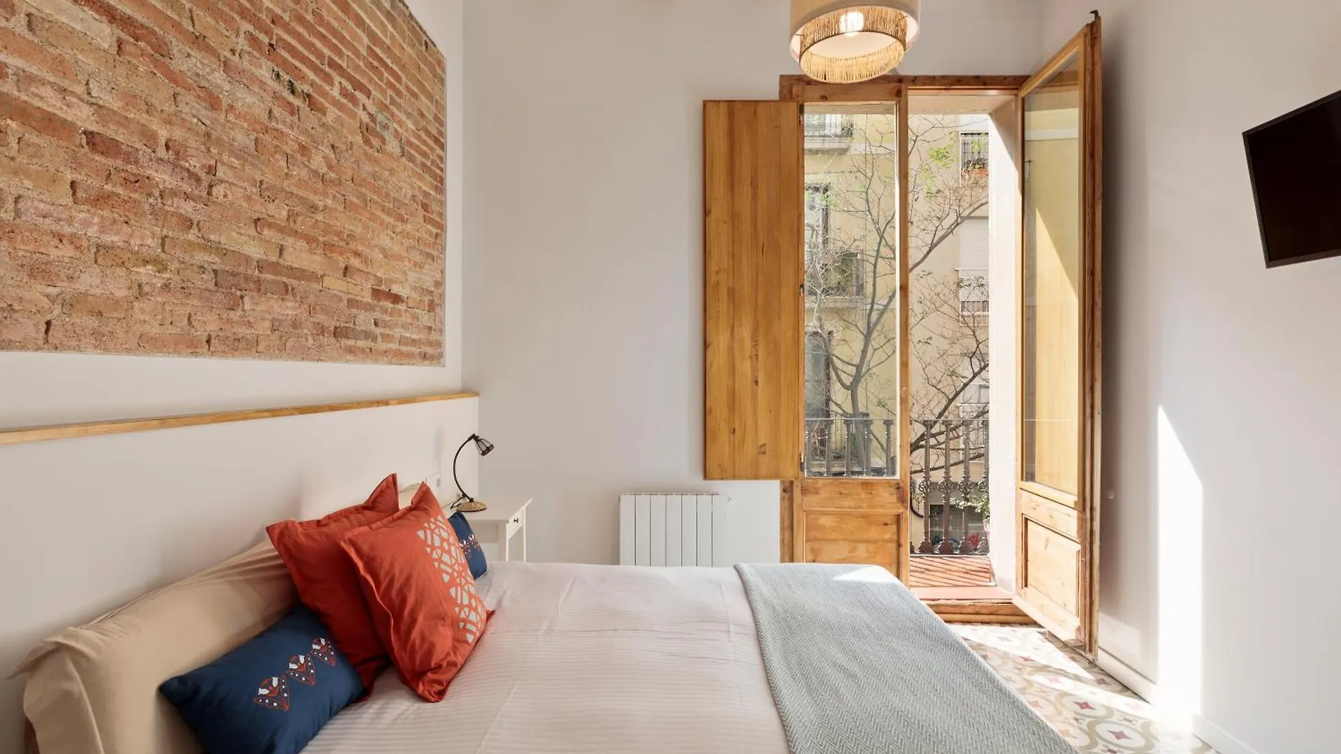 Poble Sec Charming Apartment Barcellona
