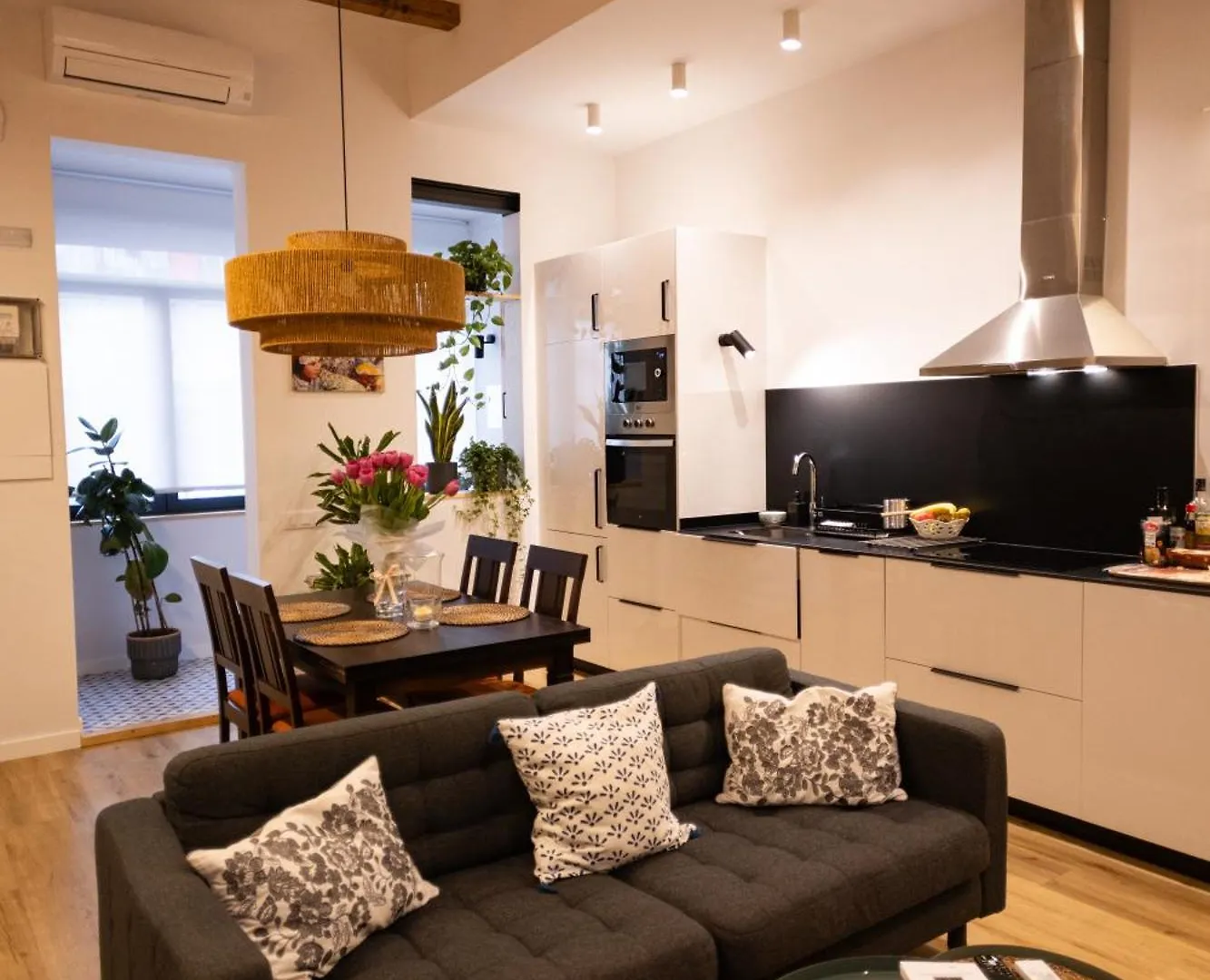 Poble Sec Charming Apartment Barcellona
